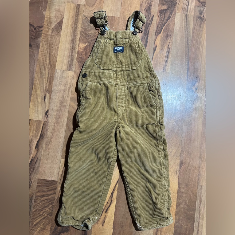 Toddler boys Corduroy Oshkosh bibs